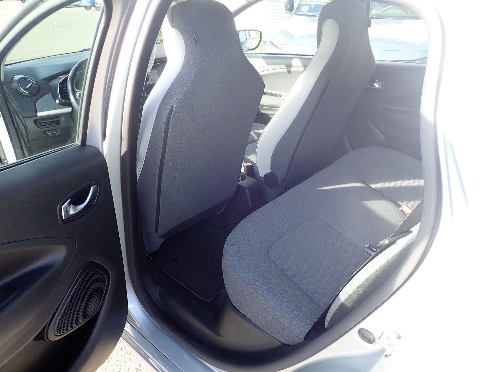 Fahrzeugabbildung Renault ZOE Experience R110 Z.E 50