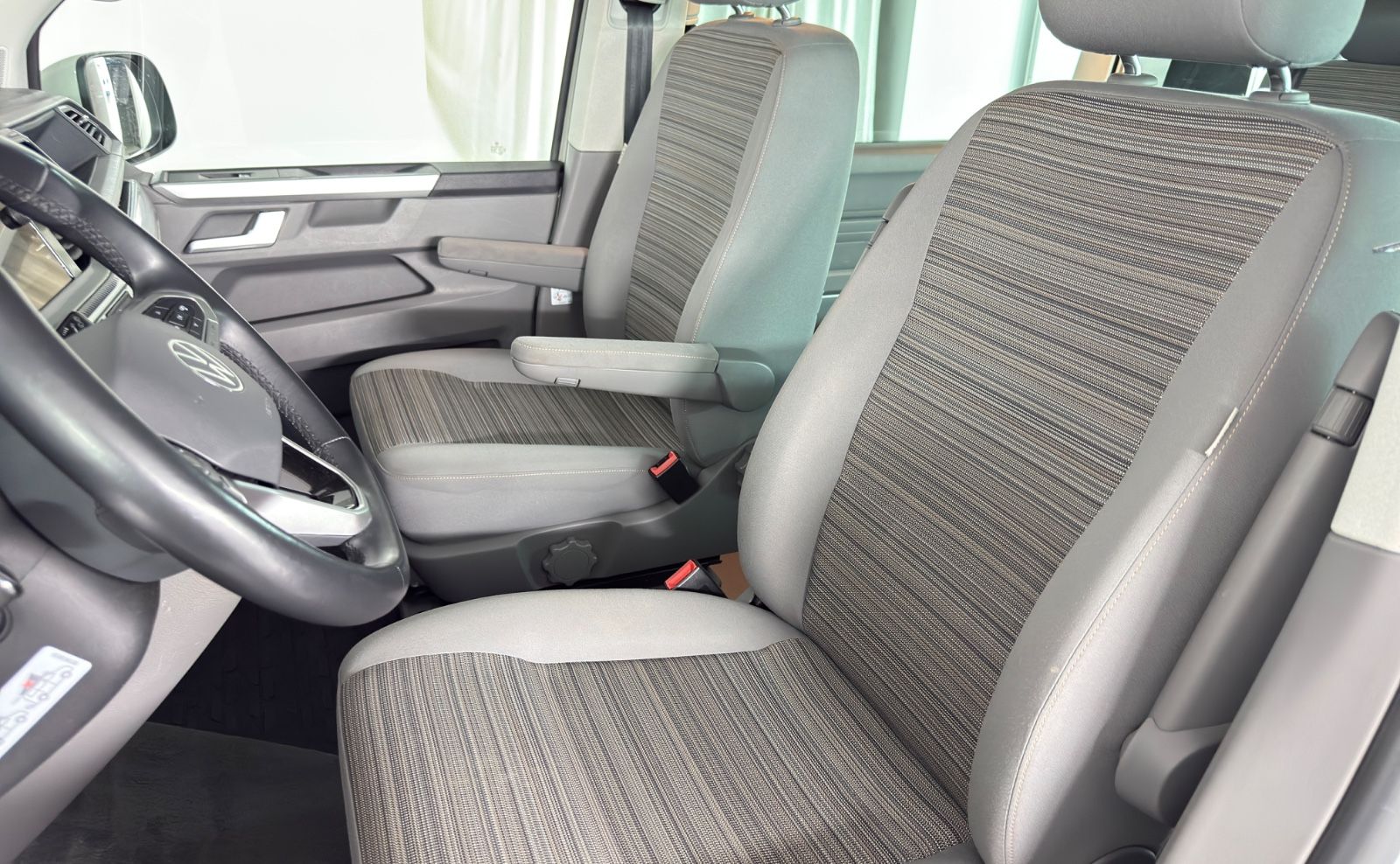 Volkswagen T6.1 California Beach Camper ACC Navi RFK Standh foto 8