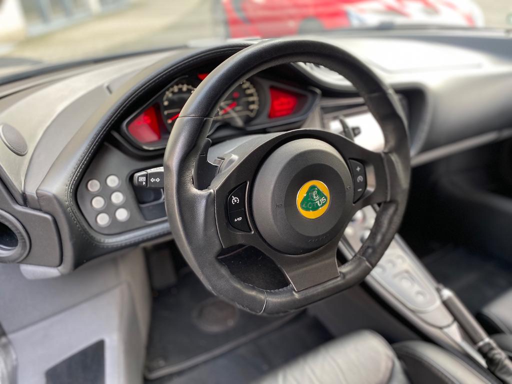 Lotus Evora