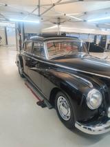 Mercedes-Benz 300 Adenauer mit Faltdach - Mercedes-Benz Adenauer