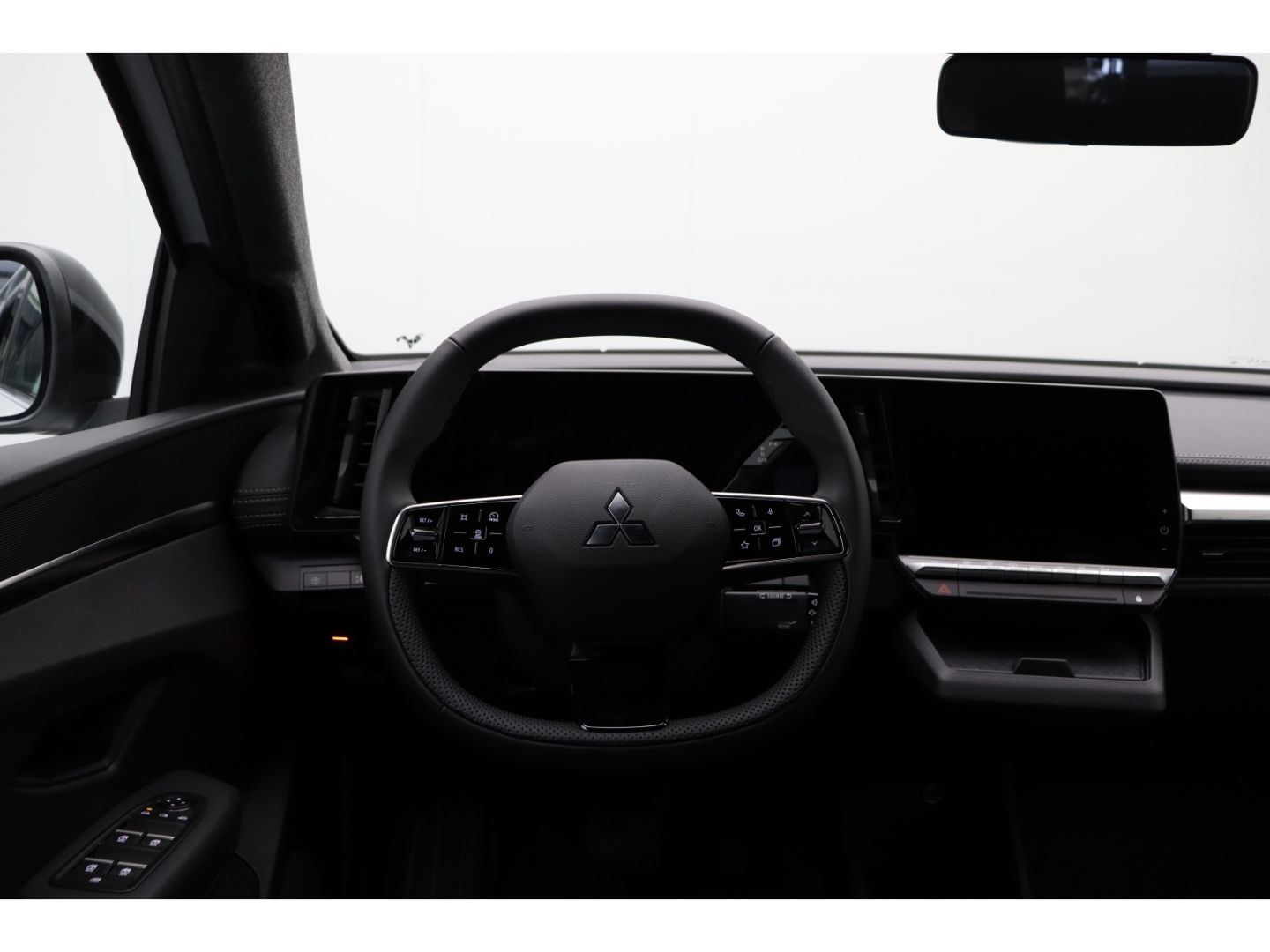 Fahrzeugabbildung Mitsubishi Eclipse Cross Diamant Plus 11 KW ACC LED SHZ