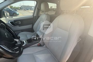 Land-Rover Discovery Sport - 10