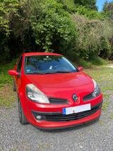 Renault Clio Exception 1.2 16V TCE Eco2 Exception - Renault Clio Exception mit Benzin-Antrieb