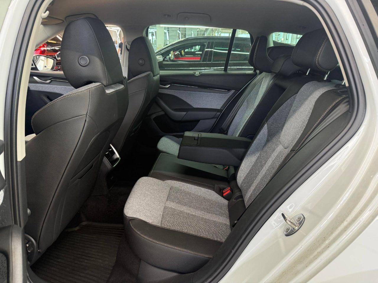 Skoda Octavia - Bild 6