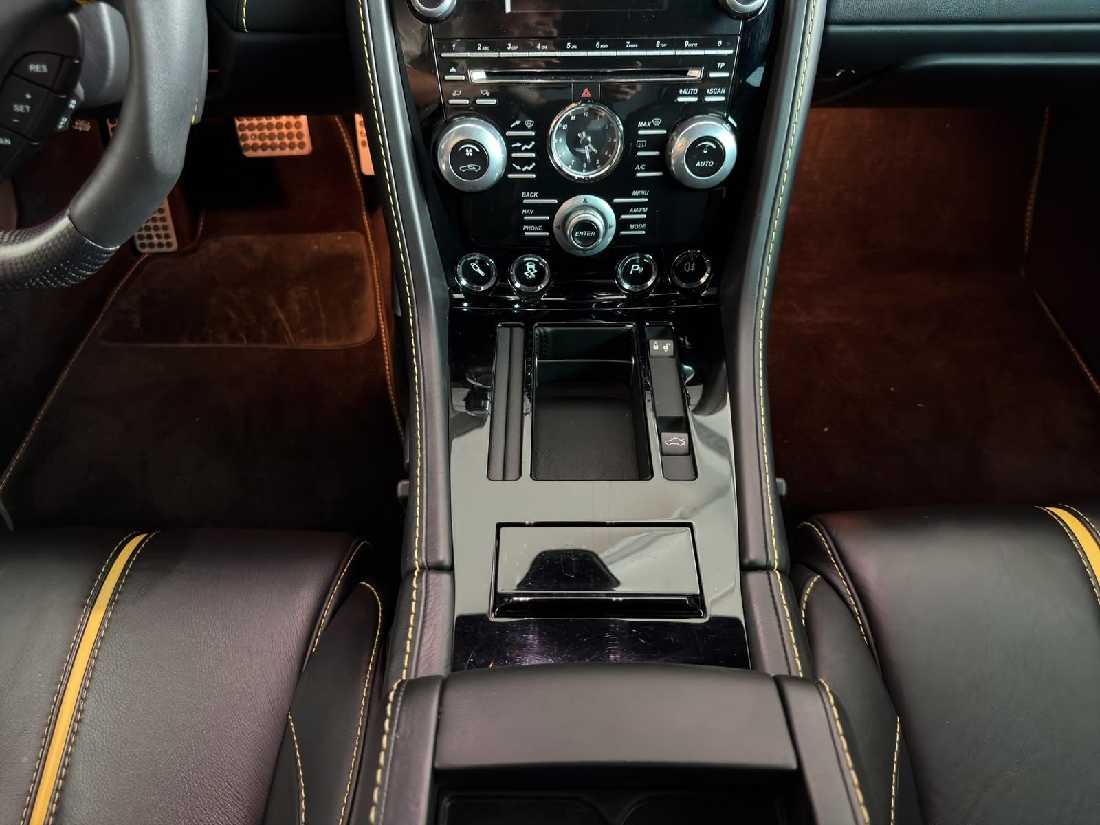 ASTON MARTIN V12 VANTAGE 6.0 S