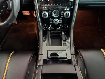 2014 Aston Martin V12 VANTAGE 缩略图 14