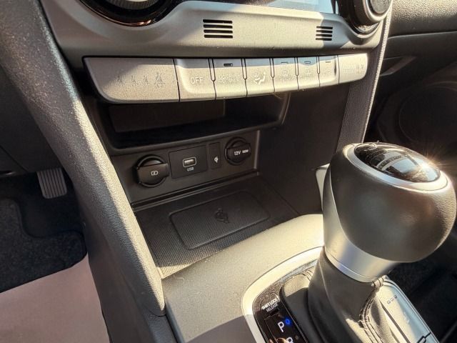 Fahrzeugabbildung Hyundai Kona 1,6 GDI Style Hybrid HUD*PDC*1.Hand