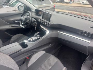 Peugeot 3008 - 11