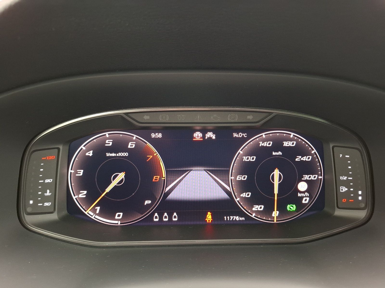 Fahrzeugabbildung SEAT Ateca VZ DSG 4Drive LED Navi AID ACC beats Park-