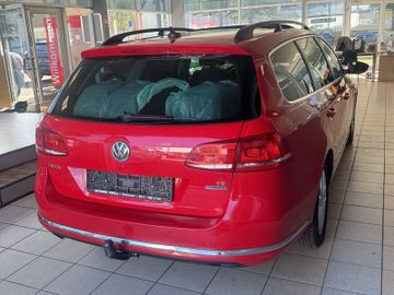 Volkswagen Passat Variant - 8