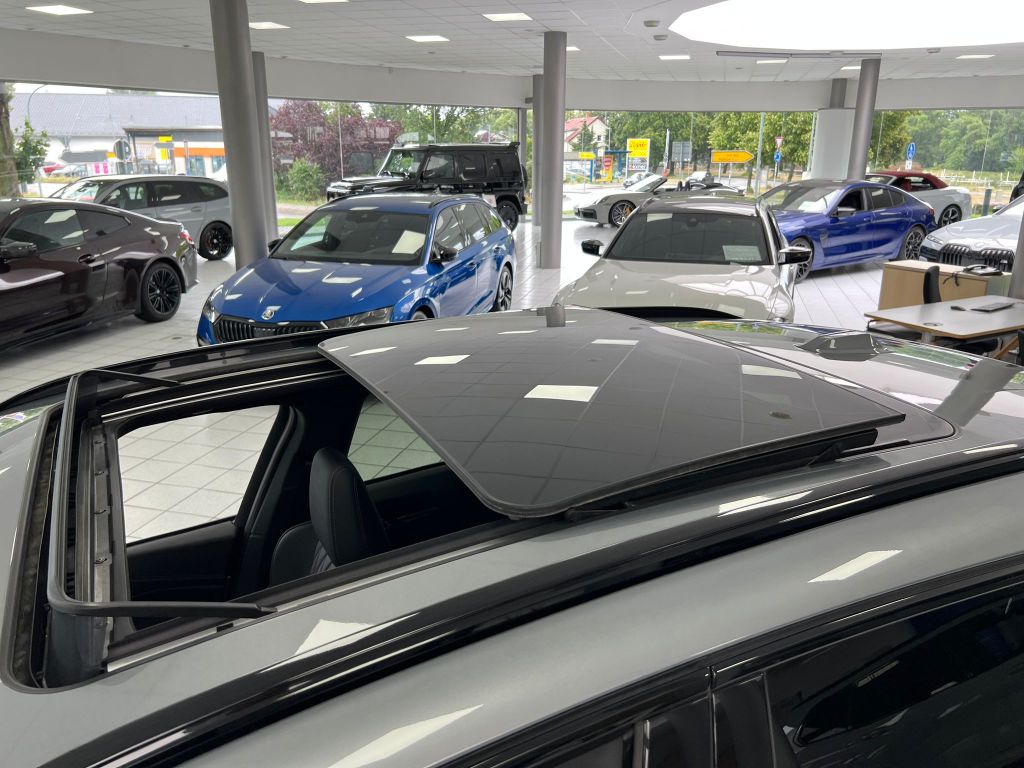 BMW 223 Active Tourer i M-Sport*PANO*HUD*H-K*360°