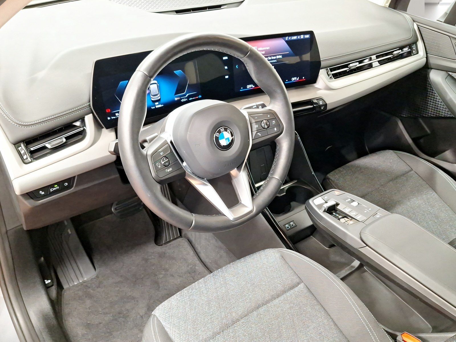 BMW 220i Active Tourer AHK Kamera LED Sitzheizung foto 4