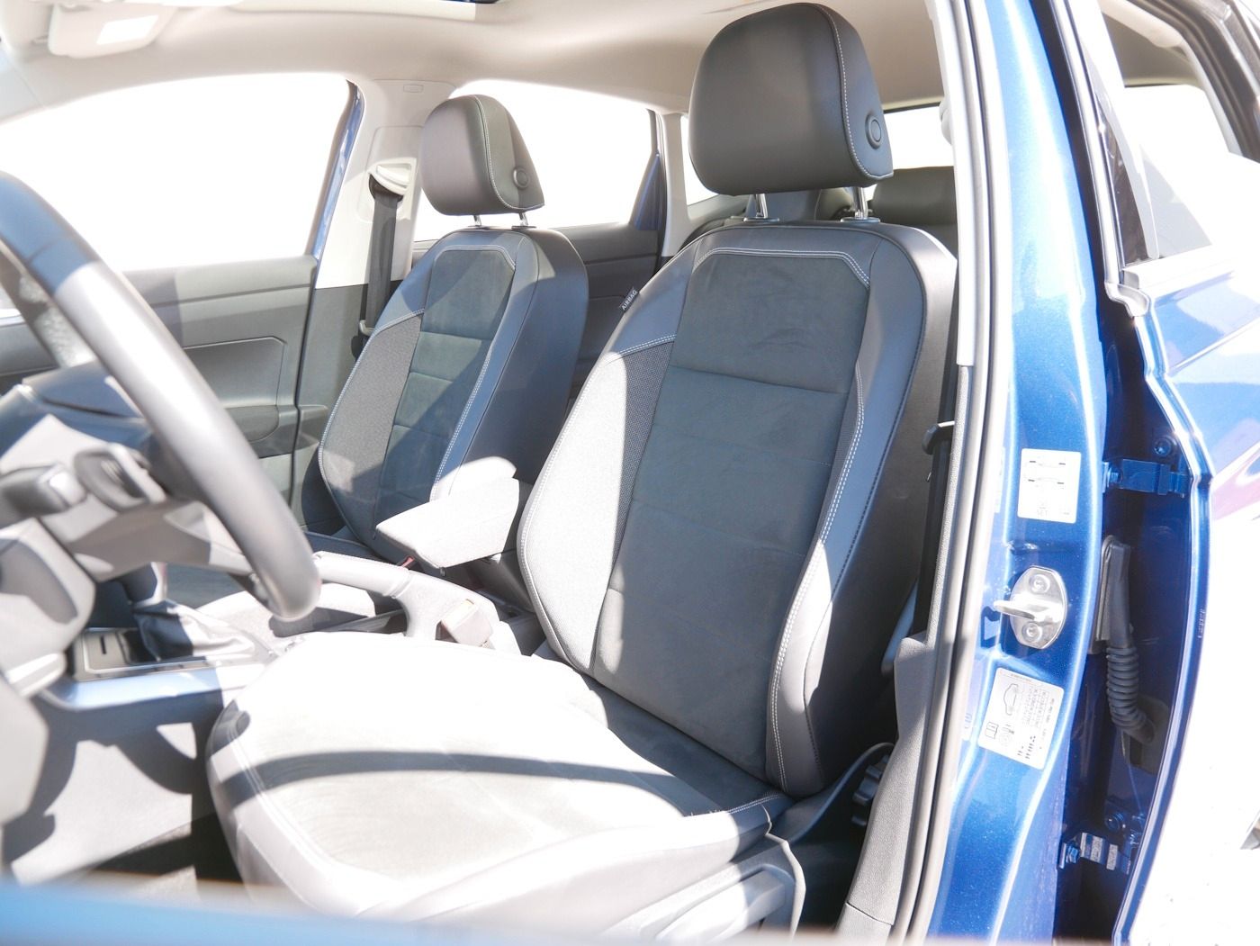 Fahrzeugabbildung Volkswagen Polo -VI 1.0 Style NEU39T DSG AHK MATRIX DACH SH