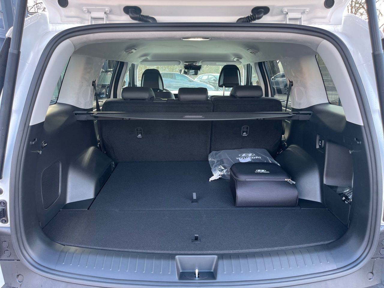 Fahrzeugabbildung Hyundai SANTA FE SIGNATURE *Komfort-Paket*Technik-Paket*