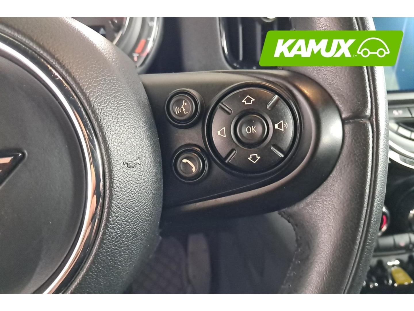 MINI Countryman SE All4 Steptronic+LED+NAVI+PDC+LEDER