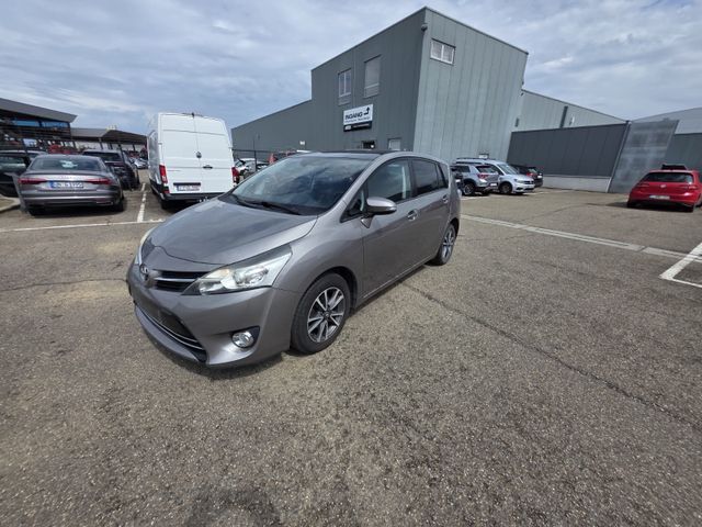 Toyota Verso Executive Klima Navi Panorama Alus Euro 5b