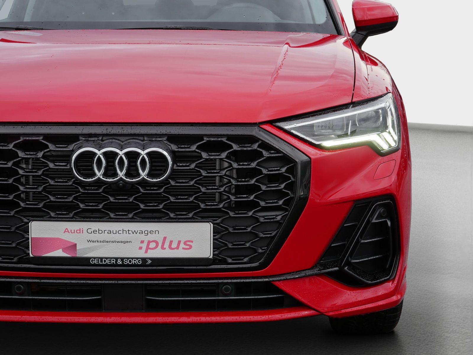 Audi Q3 - Bild 12
