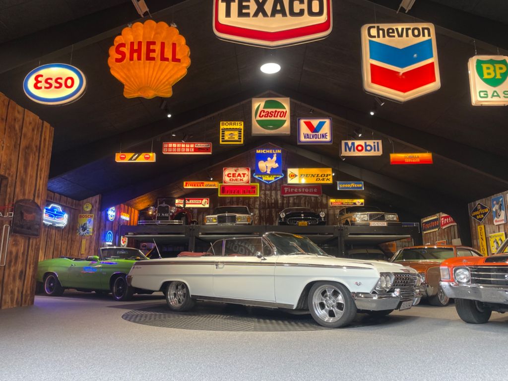 Chevrolet Impala