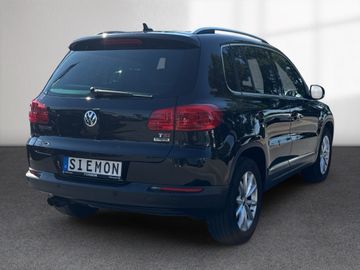 Volkswagen Tiguan - 5