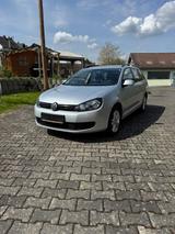 Volkswagen Golf 1.6 TDI Comfortline Variant Comfortline - Volkswagen Golf aus 2011: 1.6