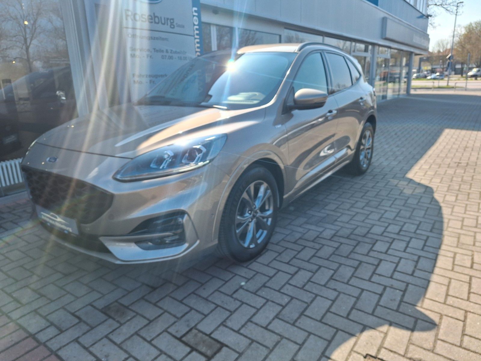 Ford Kuga ST-Line X NAVI LED ACC HUD PDC RFK APA TWA