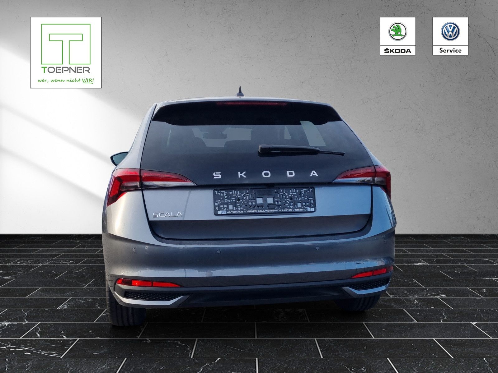 Fahrzeugabbildung SKODA Scala Tour 1,0 TSI DSG Simply Clever Black