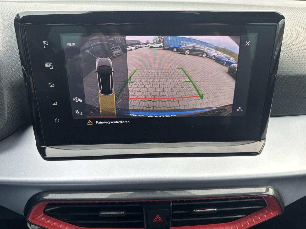 Fahrzeugabbildung SEAT Arona FR 1.5 TSI 150 PS DSG - mit KI generiert/bearbeitet
