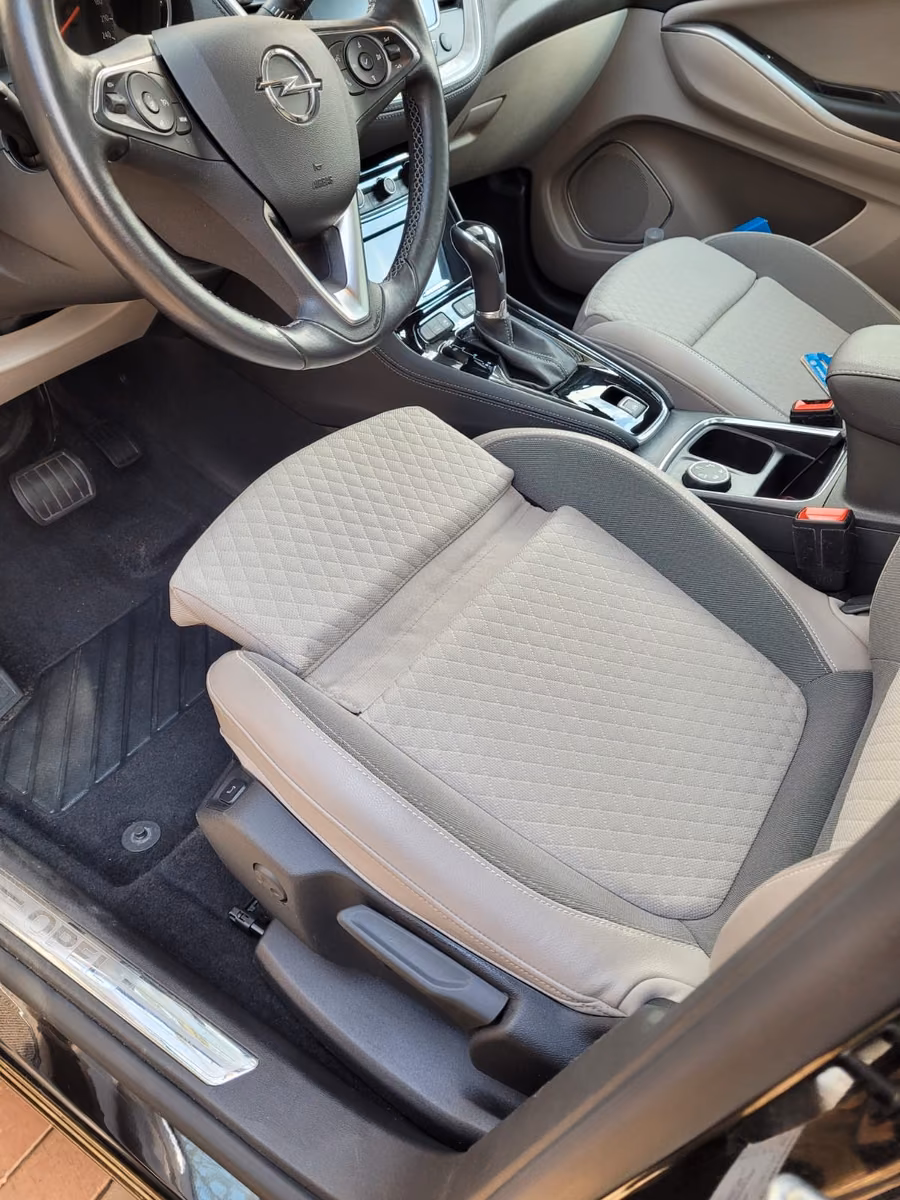 Opel Grandland (X) 1.2 Turbo 96kW Innovation Auto...