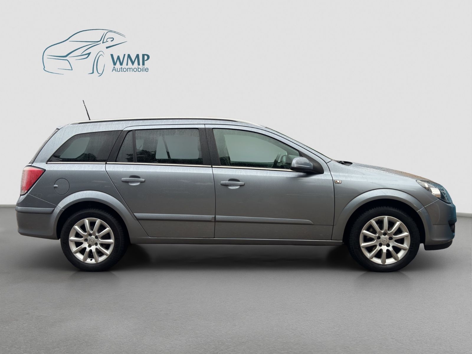 Fahrzeugabbildung Opel Astra Station Wagon/PDC/Tempom./Klimaautom.
