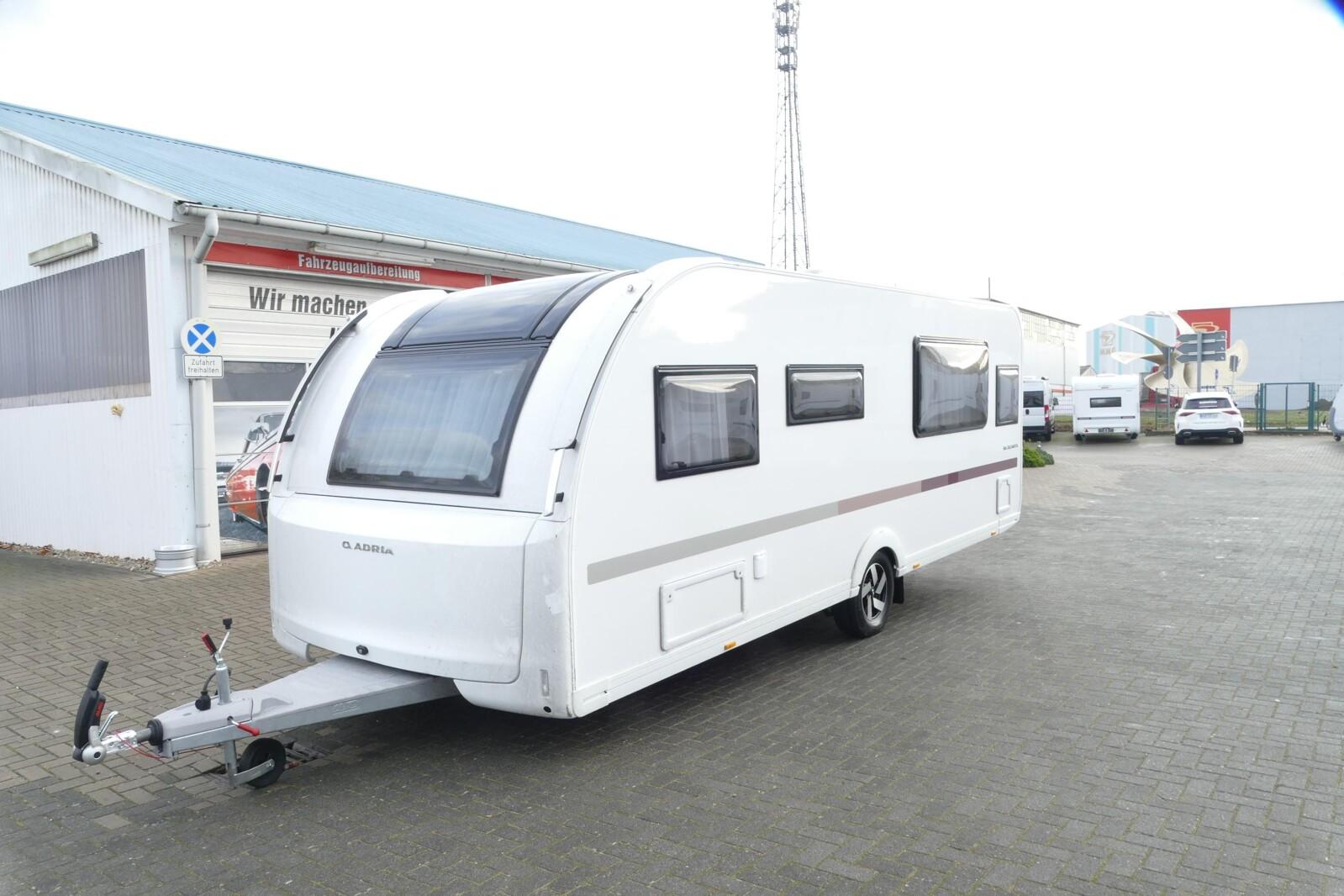 Adria Adora 613 UT incl. Mover eingetroffen 