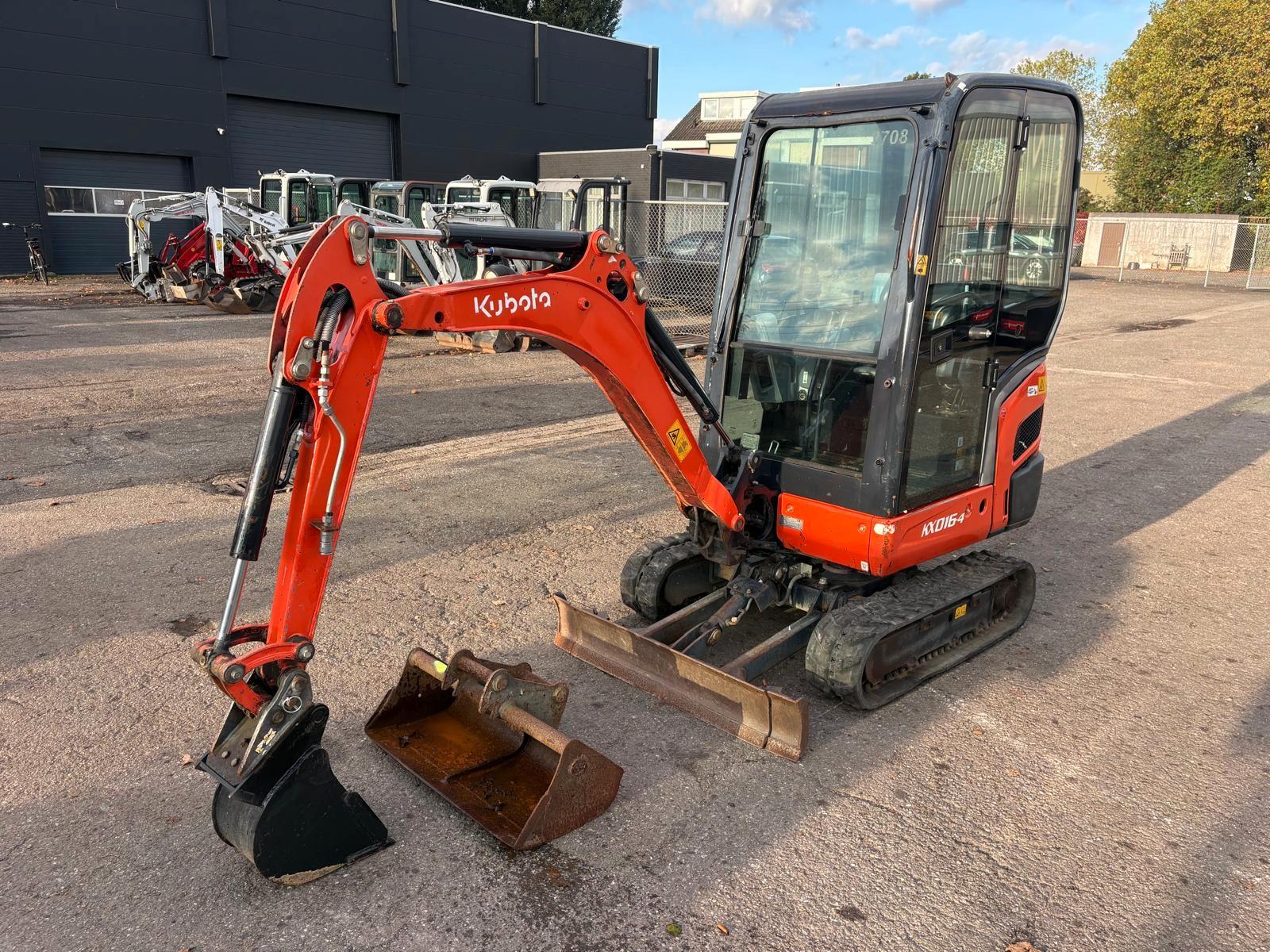 Kubota KX016-4    2x Löffel