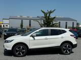 Nissan Qashqai Visia Navi Panoramadach Automatik - Nissan Qashqai: Panoramadach