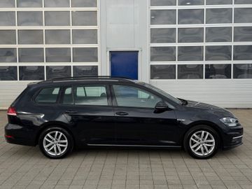Volkswagen Golf - 4