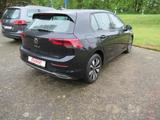 Volkswagen Golf VIII Lim. Move - gebrauchte Limousinen