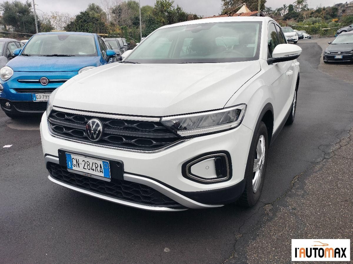 Volkswagen VOLKSWAGEN - T-Roc 1.0 tsi Style 110cv