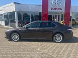 Toyota Camry Hybrid Executive - Toyota Camry: Executive