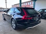 Volvo V90 Cross Country Pro AWD - Volvo: Country