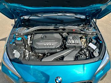 صورة 7 لـ 2020 BMW M235