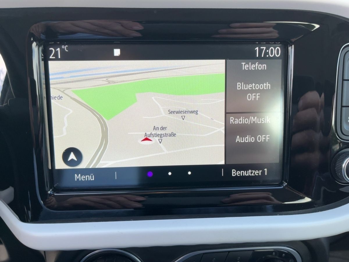 Fahrzeugabbildung Renault Twingo EQUILIBRE SCe 65 SHZ Kamera Navi - mit KI generiert/bearbeitet
