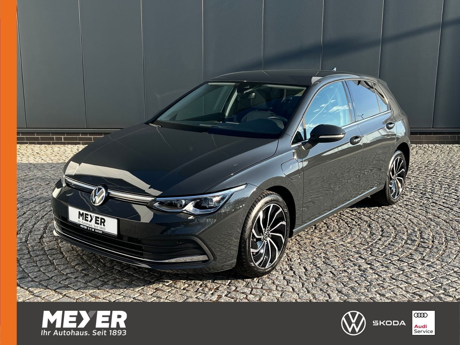 Fahrzeugabbildung Volkswagen Golf Style 1.4 TSI eHybrid DSG *AHK, IQ-Light, A