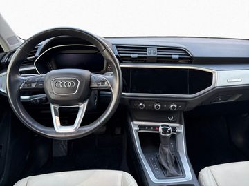 Audi Q3 - 12