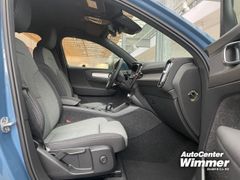 Foto Nummer 11: VOLVO XC 40