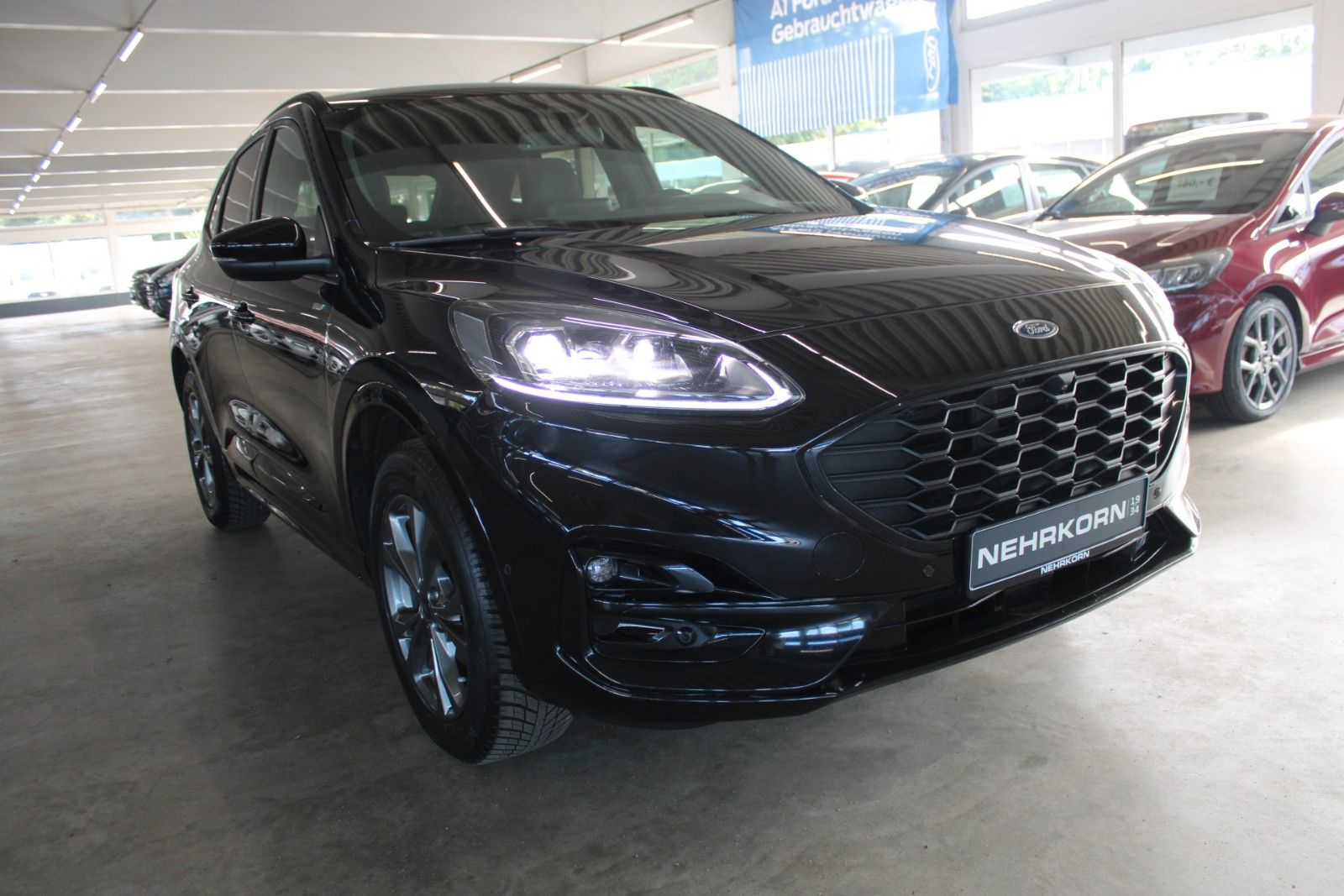 Fahrzeugabbildung Ford Kuga PHEV ST-Line X LED HUD 2xCam ACC WinterPak.
