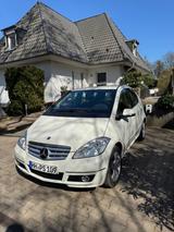 Mercedes-Benz A 160 (BJ 2021/07) - 96500km - Mercedes-Benz A 160 in Hamburg