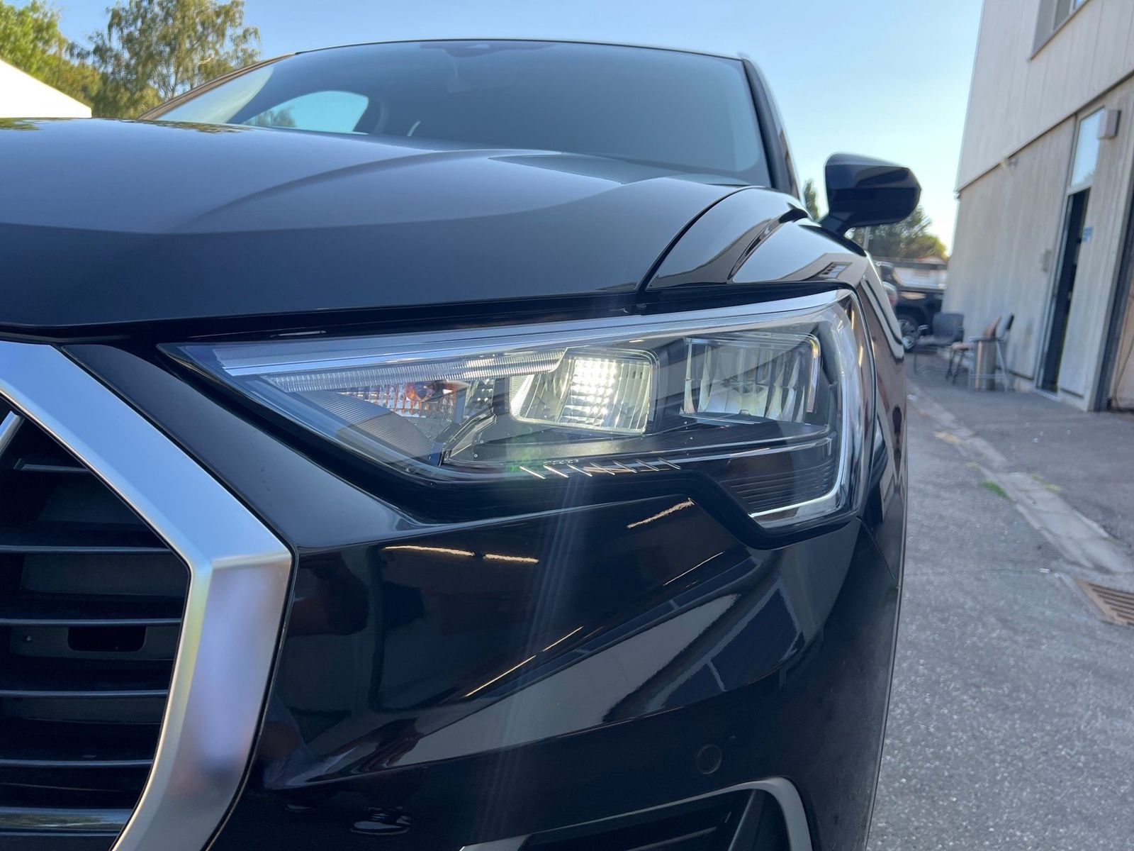Audi Q3 quattro AHK NAVI LED KESSY SHZ AHK foto 4