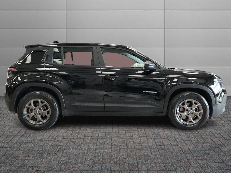 Jeep Avenger BEV BEV 156cv Longitude imagem 3