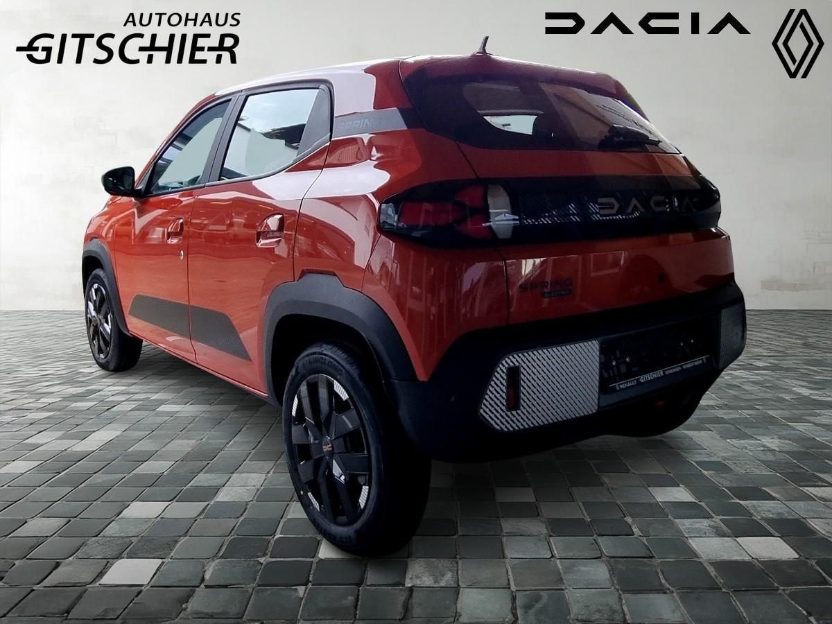 Fahrzeugabbildung Dacia Spring Extreme electric 100