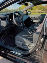 Toyota Corolla 2,0 Hybrid Lounge - gebrauchte Toyota Corolla aus dem Jahr 2024