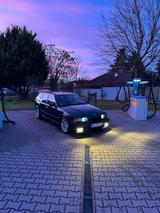 BMW E36 Touring 320i - BMW 320 aus 1996: 320i