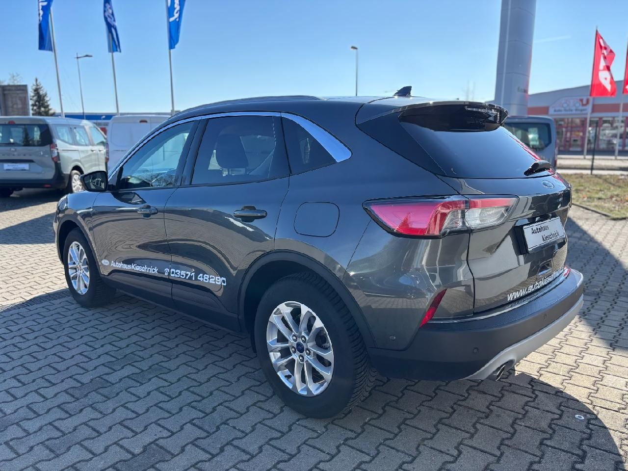 Fahrzeugabbildung Ford Kuga Titanium